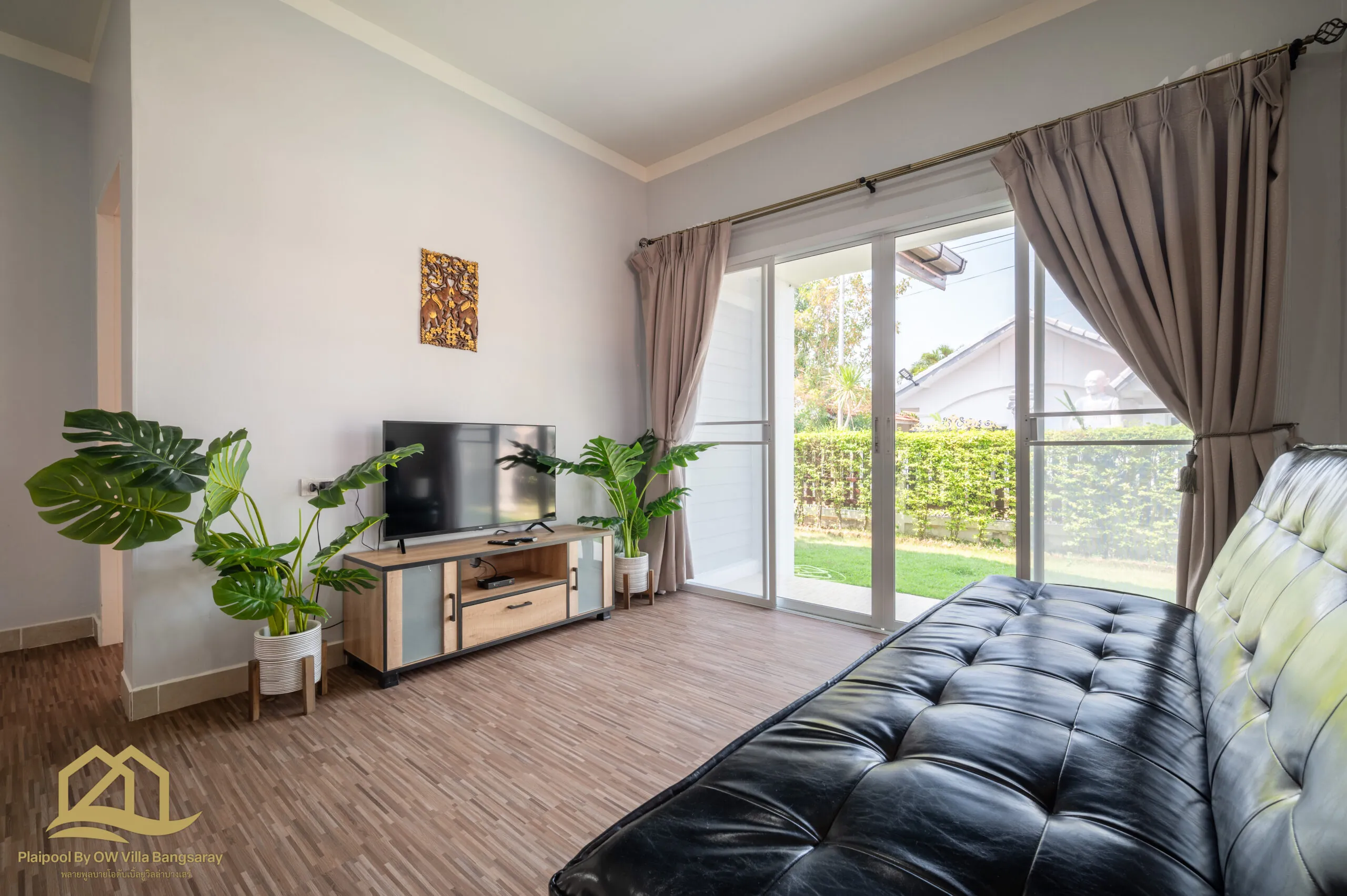 พูลวิลล่าบางเสร่